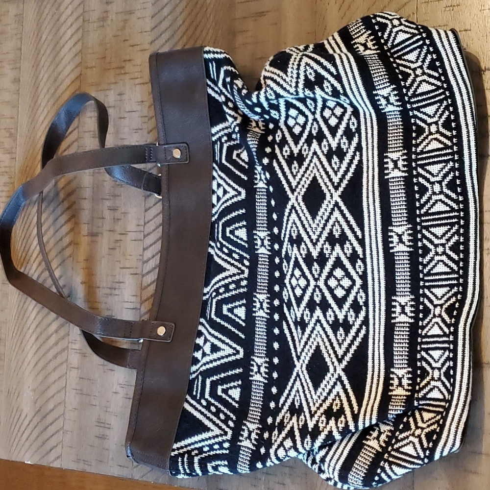Thirty-one large bag